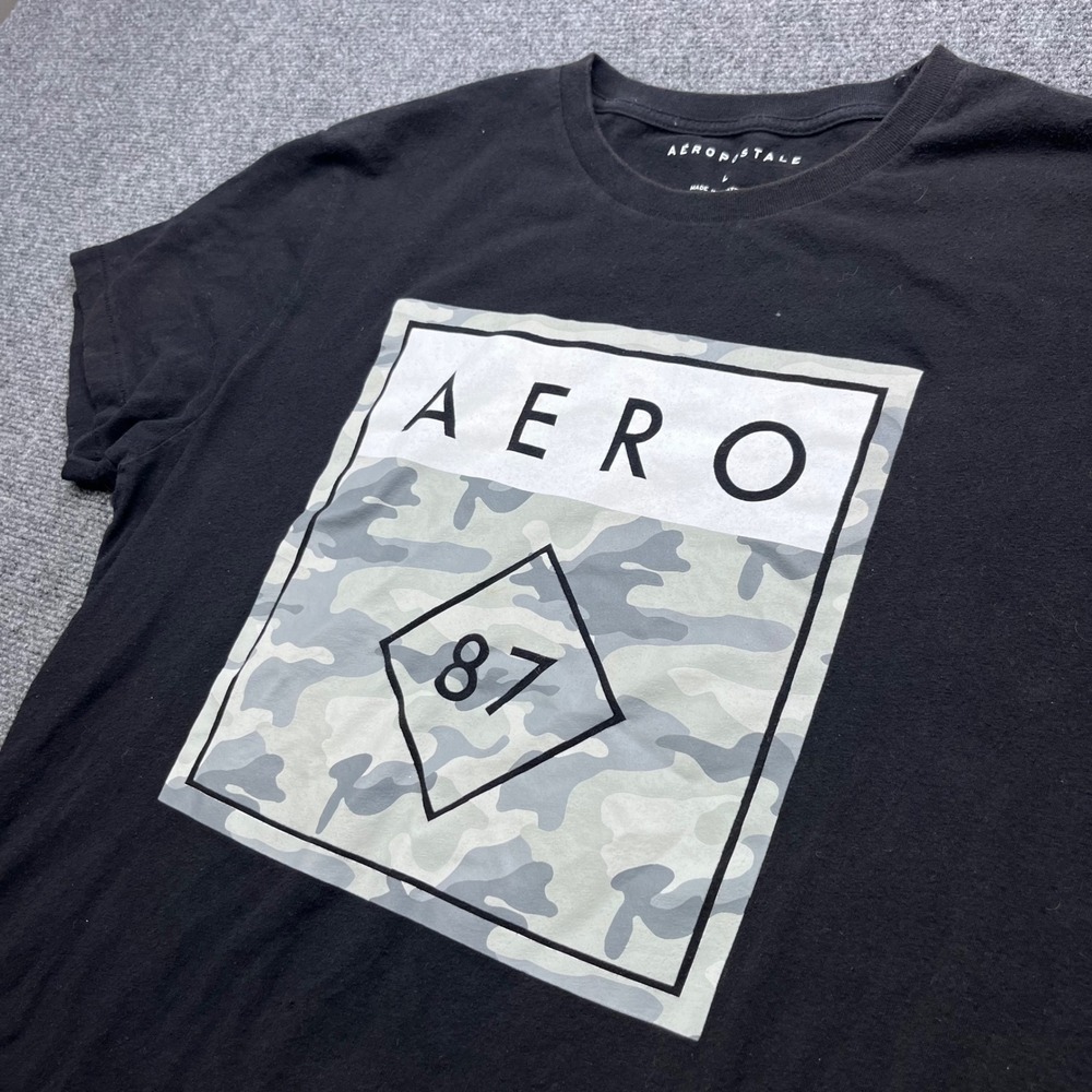Aeropostale Camo Graphic Logo 87 Black Crewneck T-Shirt